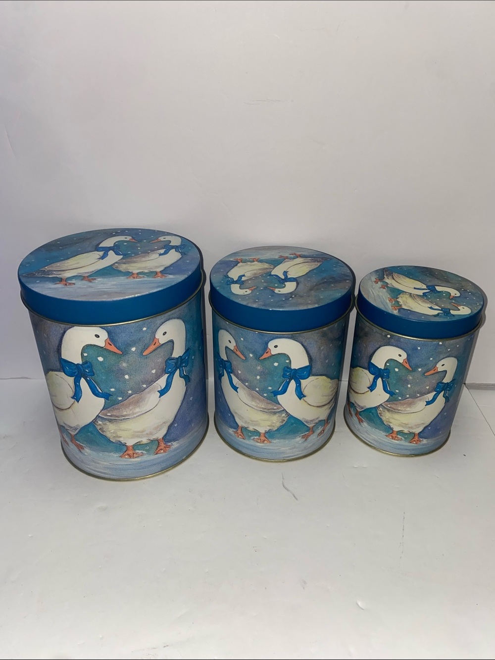 Vintage 1980s Winter Country Geese Nesting Tins